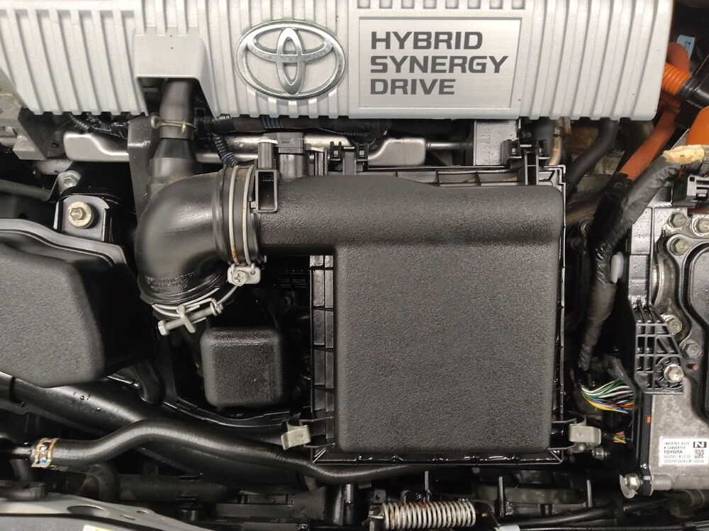 2014 Toyota Prius in Indianapolis, IN 46219 - 18105125 30