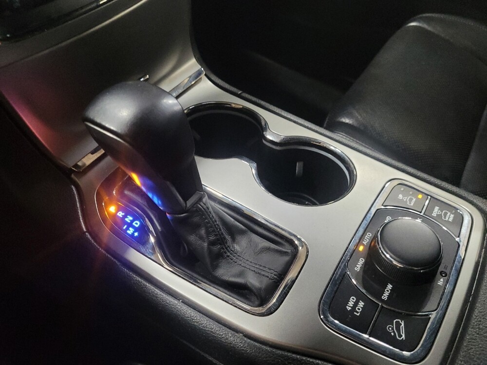 2018 Jeep Grand Cherokee in Allentown, PA 18103 - 18105131 26