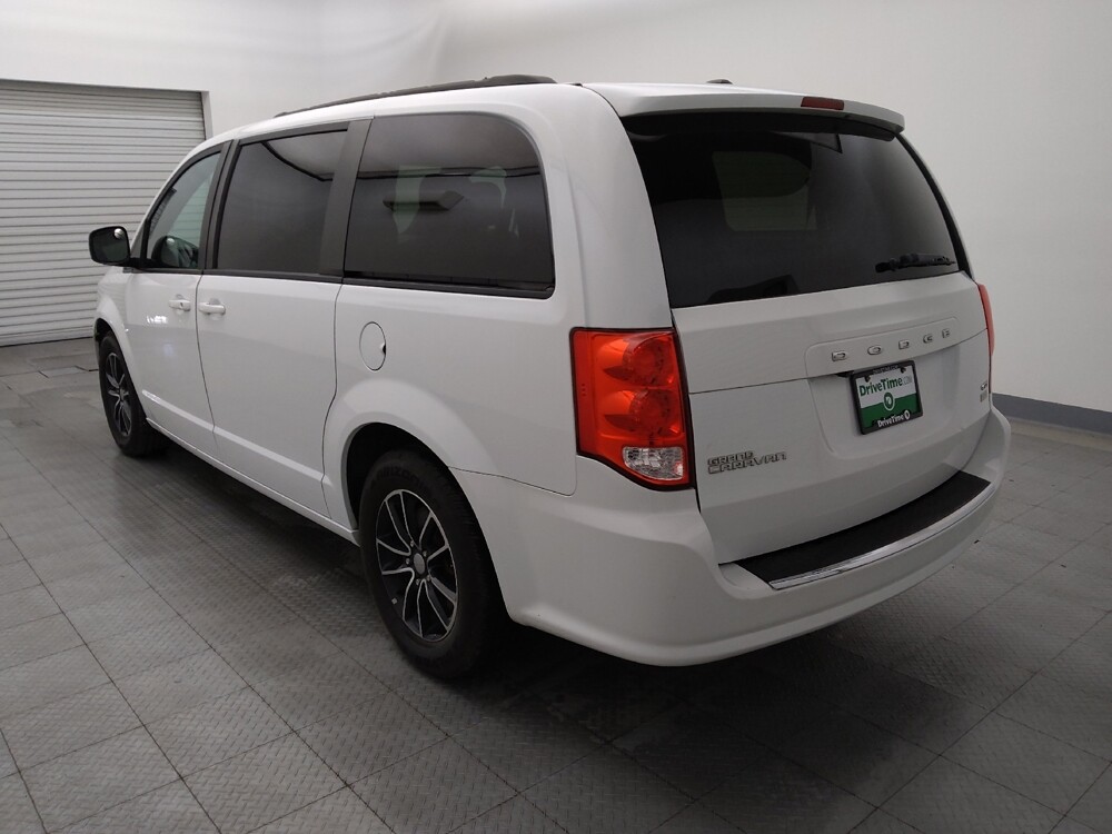 2018 Dodge Grand Caravan in San Antonio, TX 78238 - 18105137 5