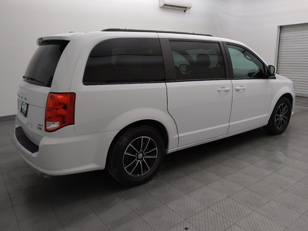 2018 Dodge Grand Caravan in San Antonio, TX 78238 - 18105137 10