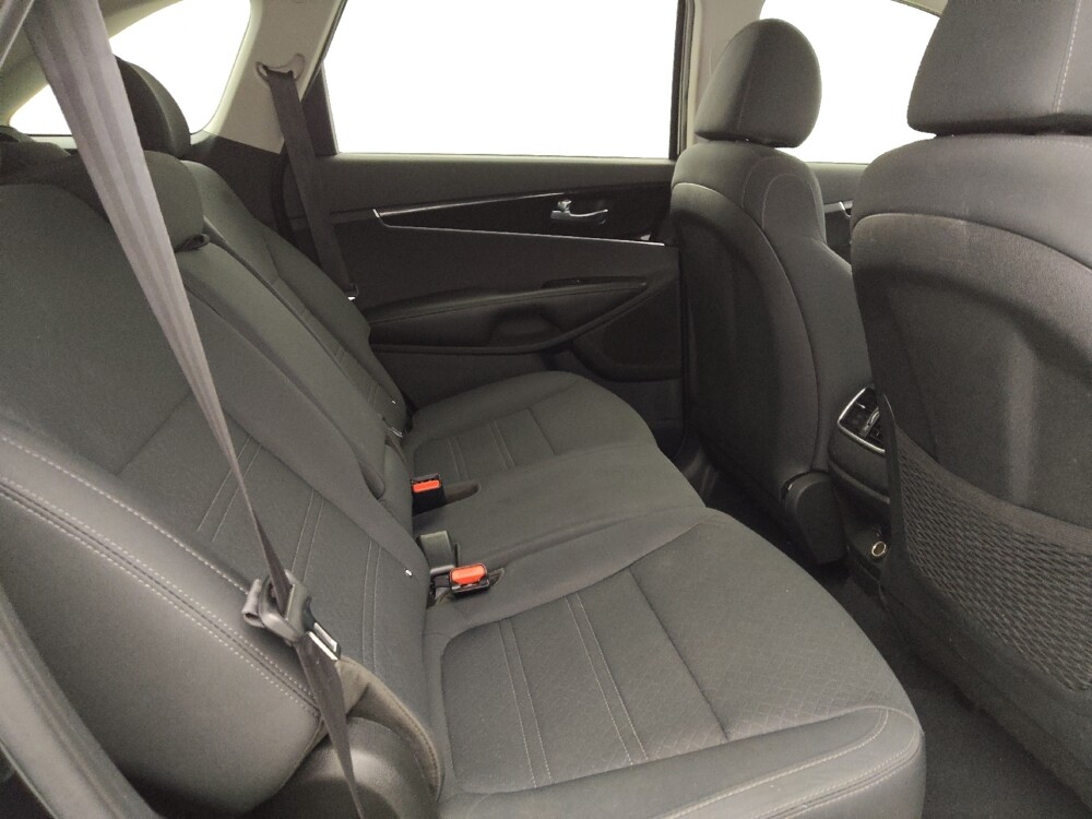 2020 Kia Sorento in Tallahassee, FL 32304 - 18105138 19