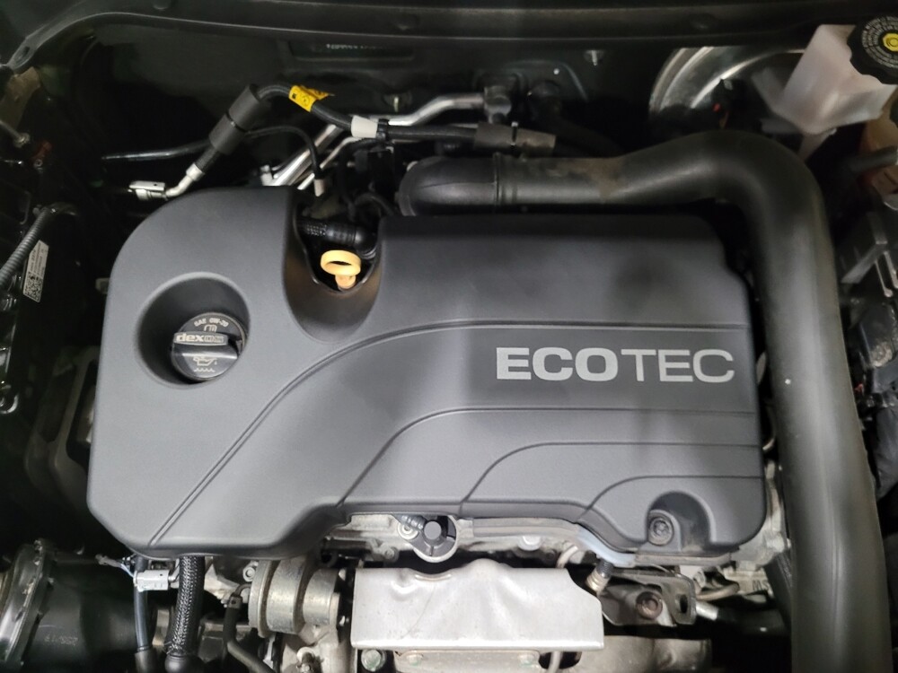 2020 Chevrolet Equinox in Pittsburgh, PA 15237 - 18105139 30