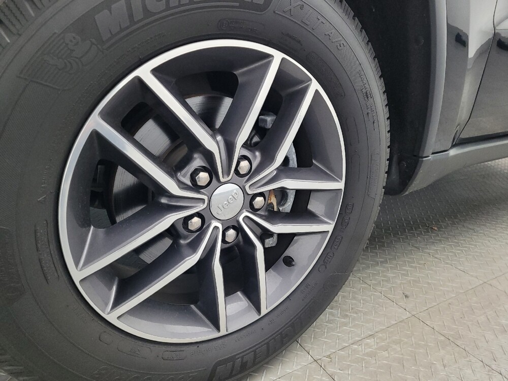 2018 Jeep Grand Cherokee in Miami, FL 33157 - 18105140 31