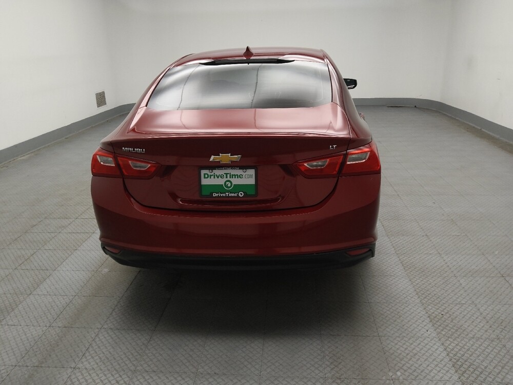 2017 Chevrolet Malibu in Midlothian, IL 60445 - 18105141 7