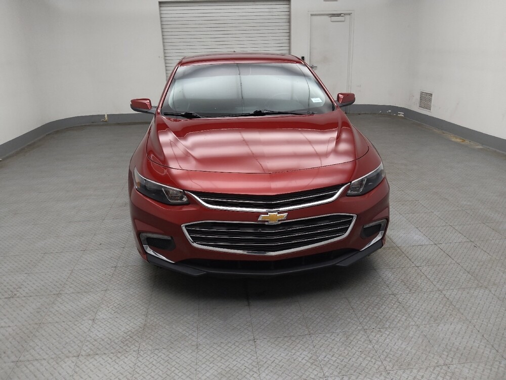 2017 Chevrolet Malibu in Midlothian, IL 60445 - 18105141 14