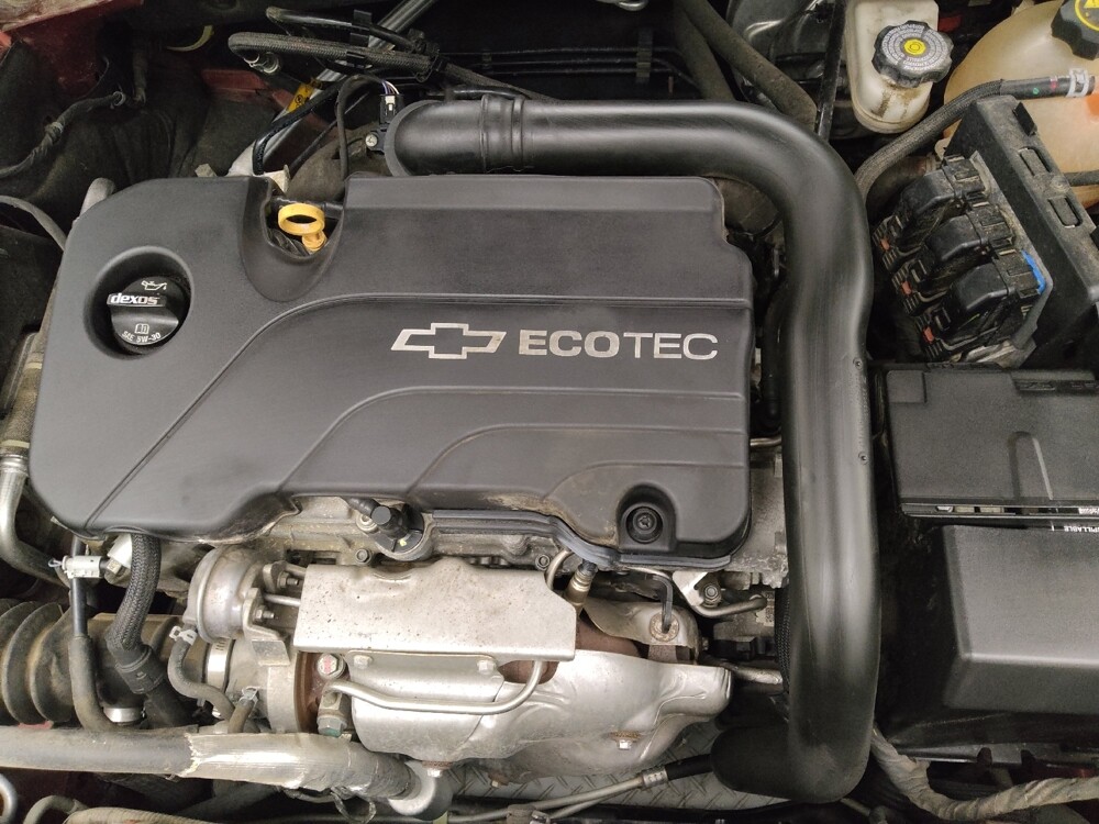 2017 Chevrolet Malibu in Midlothian, IL 60445 - 18105141 30