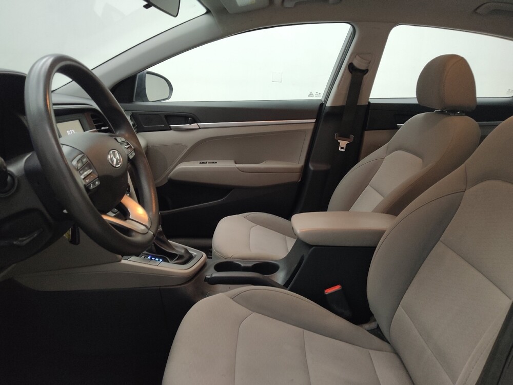 2019 Hyundai Elantra in Midlothian, IL 60445 - 18105142 17