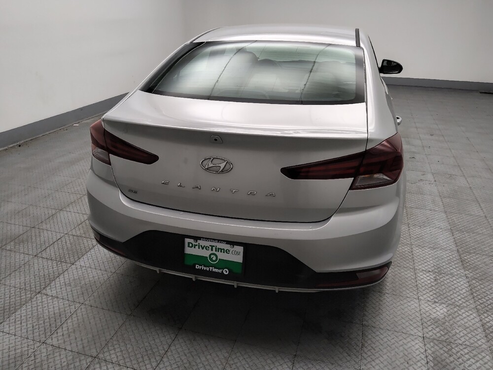 2019 Hyundai Elantra in Midlothian, IL 60445 - 18105142 7