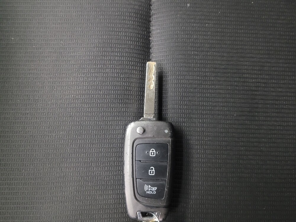 2022 Hyundai Venue in Highland, IN 46322 - 18105143 32