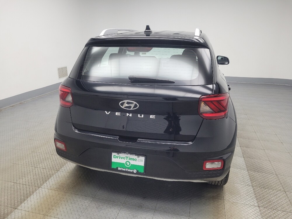 2022 Hyundai Venue in Highland, IN 46322 - 18105143 7