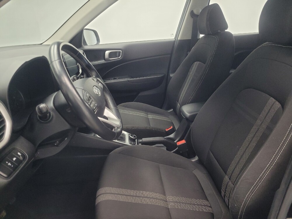 2022 Hyundai Venue in Highland, IN 46322 - 18105143 17