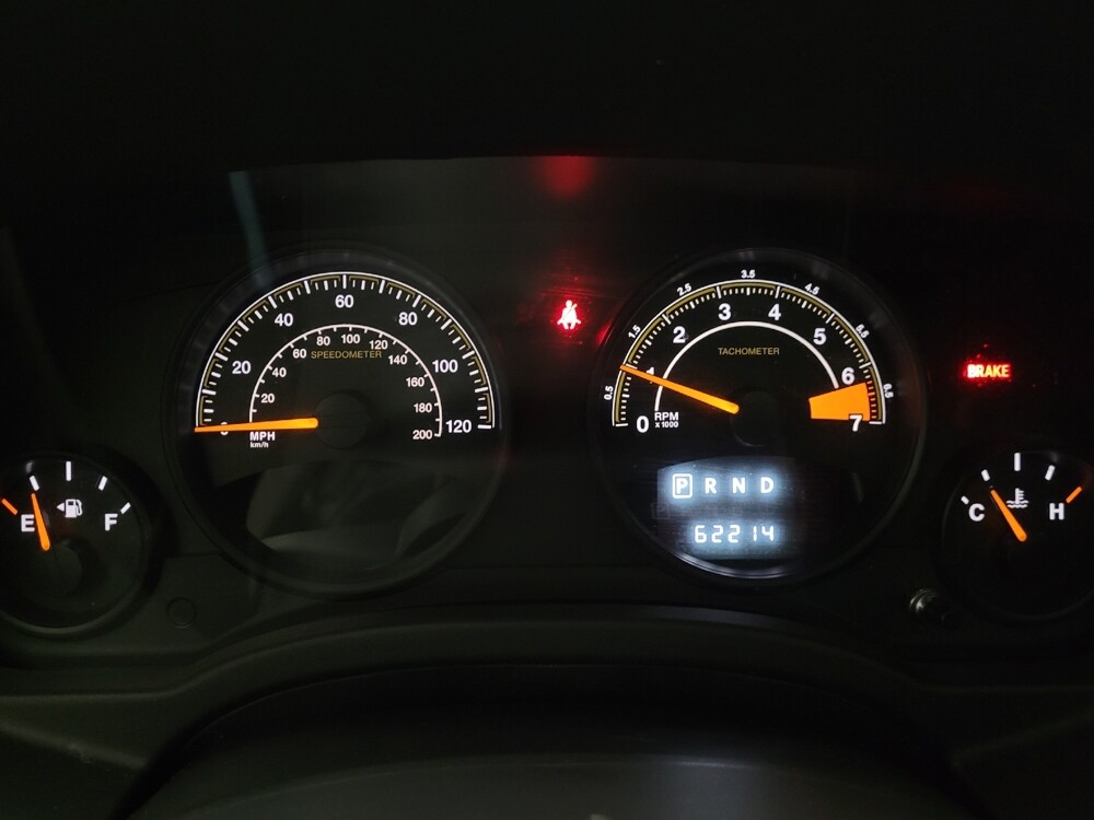 2016 Jeep Patriot in Riverside, CA 92504 - 18105150 23