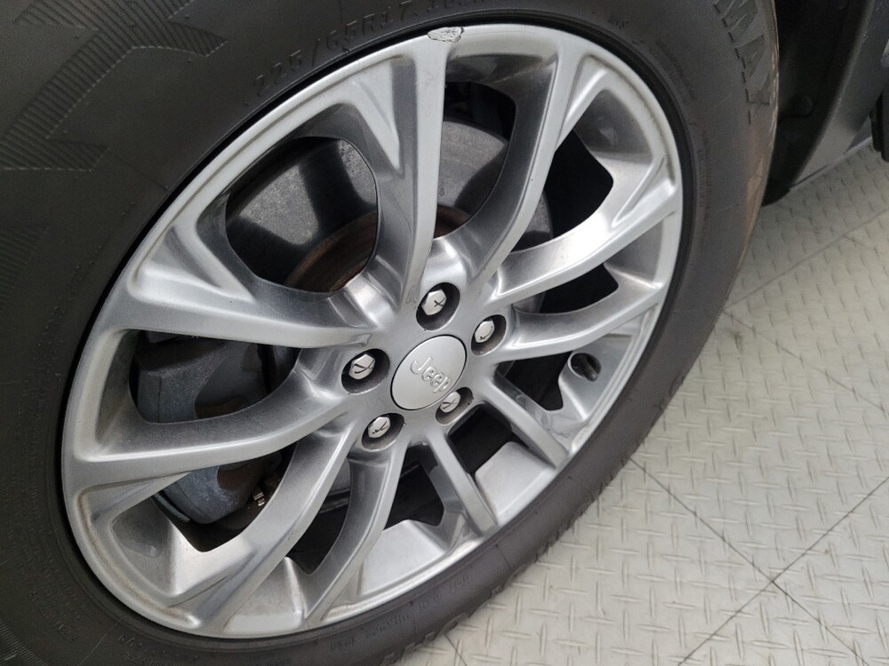 2019 Jeep Cherokee in Temple Hills, MD 20746 - 18105155 31