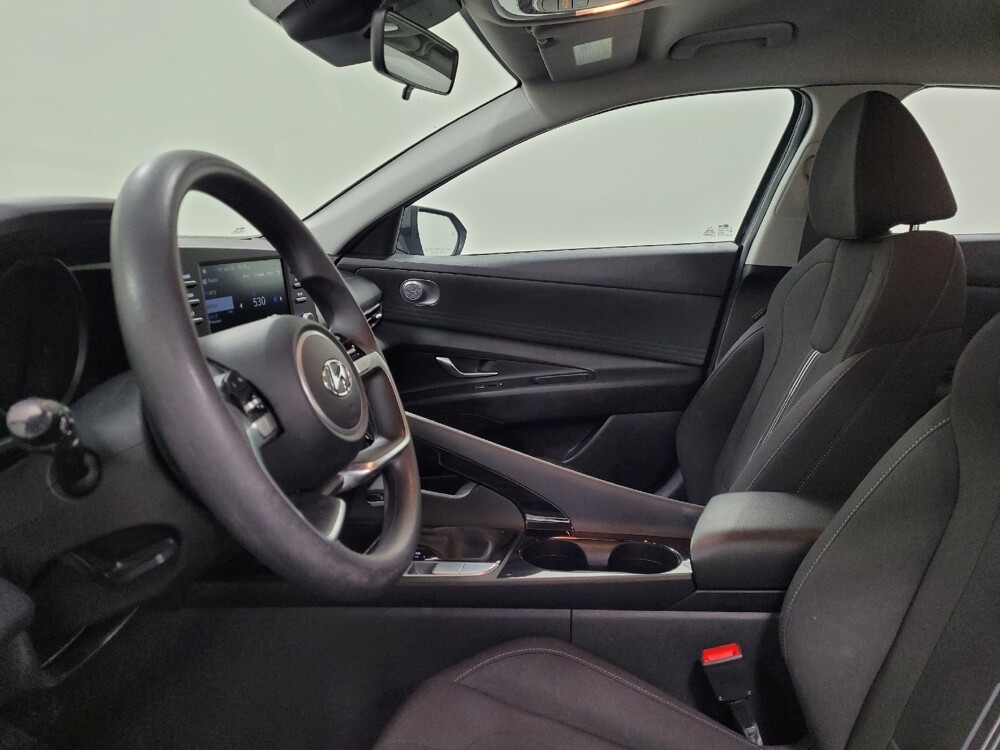 2021 Hyundai Elantra in Langhorne, PA 19047 - 18105165 17