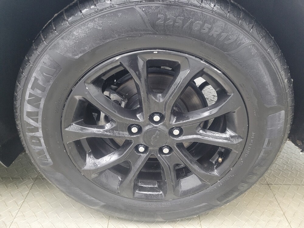 2020 Chevrolet Equinox in Indianapolis, IN 46222 - 18105170 31