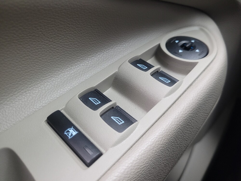 2015 Ford Escape in Mishawaka, IN 46545 - 18105171 27