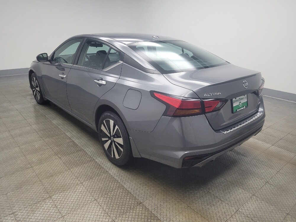 2021 Nissan Altima in Mishawaka, IN 46545 - 18105172 3