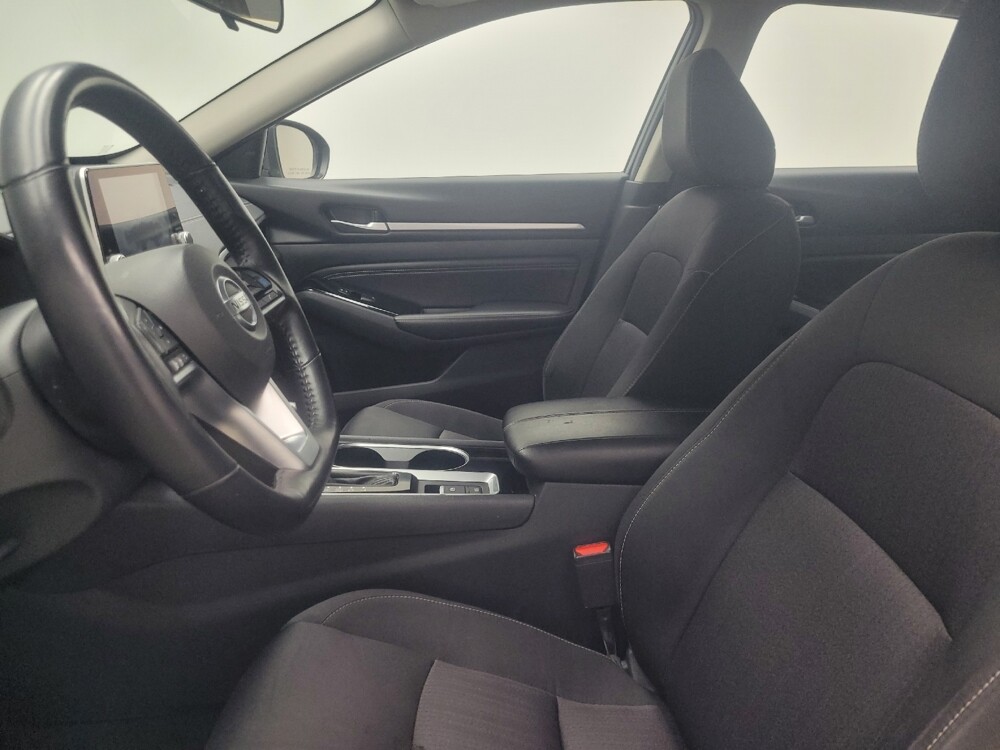 2021 Nissan Altima in Mishawaka, IN 46545 - 18105172 17