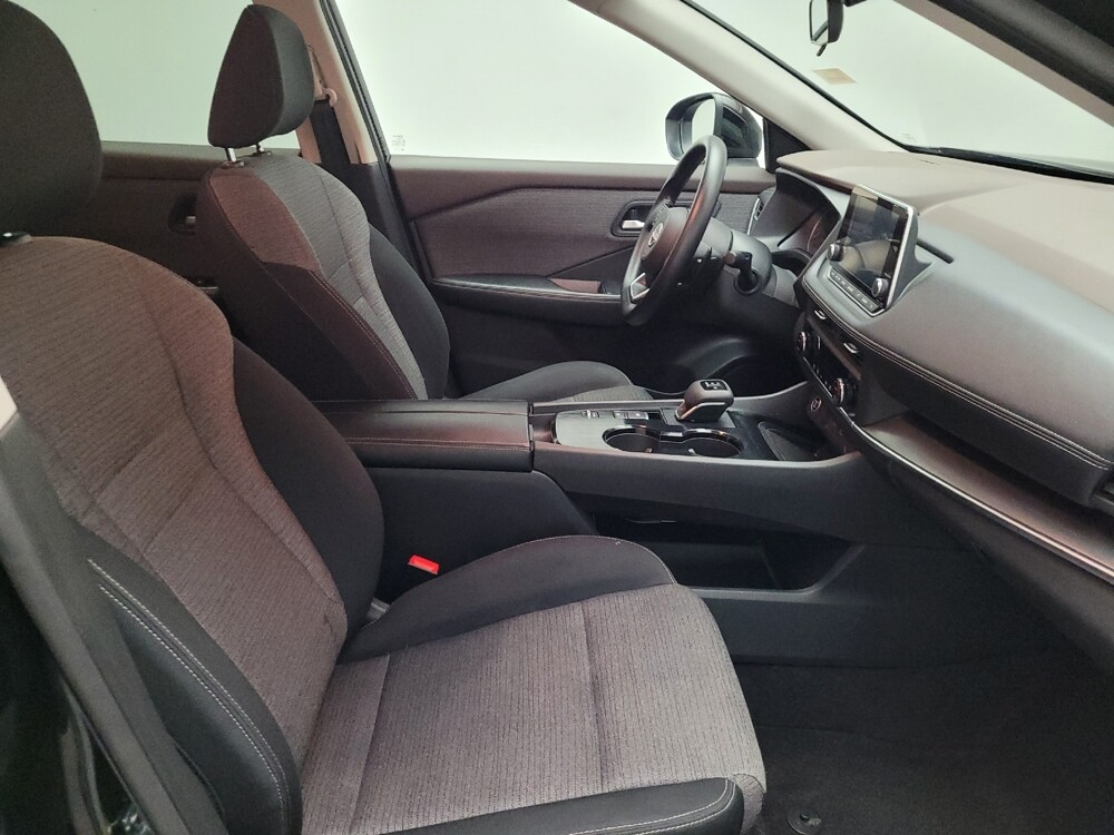 2023 Nissan Rogue in Downey, CA 90241 - 18105190 21