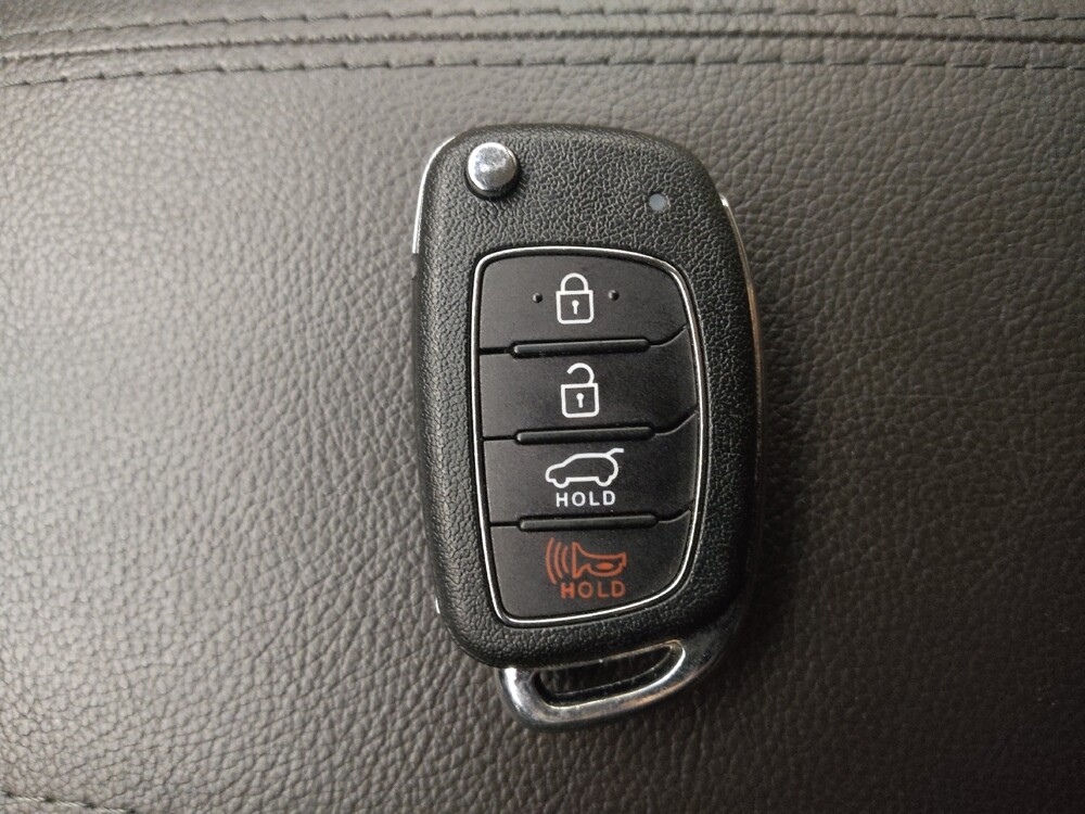 2017 Hyundai Santa Fe in Fayetteville, NC 28304 - 18105198 32