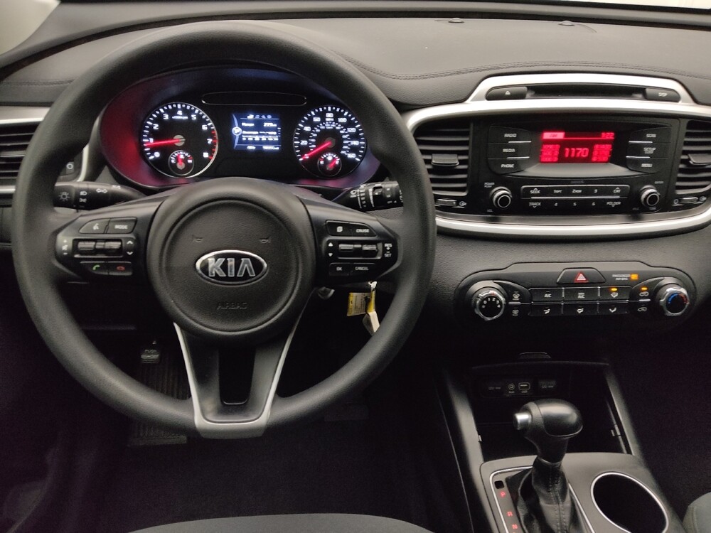 2017 Kia Sorento in Jacksonville, FL 32210 - 18105219 22