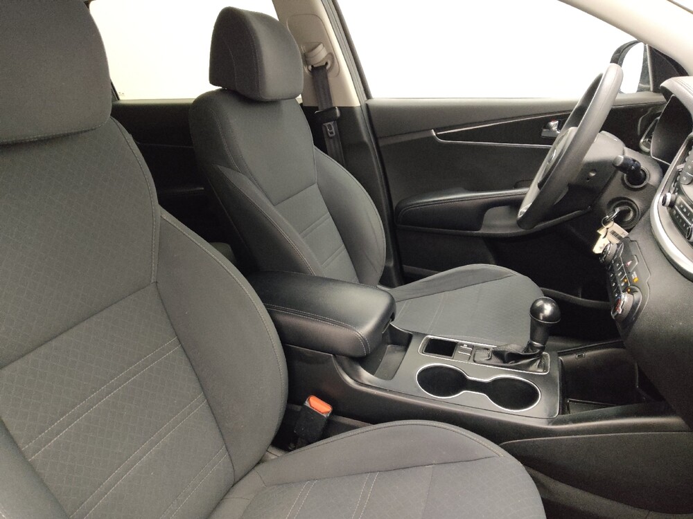 2017 Kia Sorento in Jacksonville, FL 32210 - 18105219 21