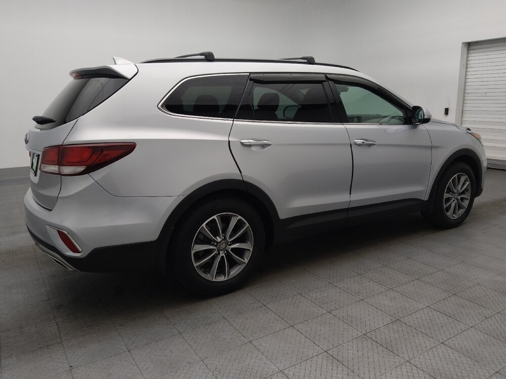 2019 Hyundai Santa Fe in Jacksonville, FL 32210 - 18105220 10