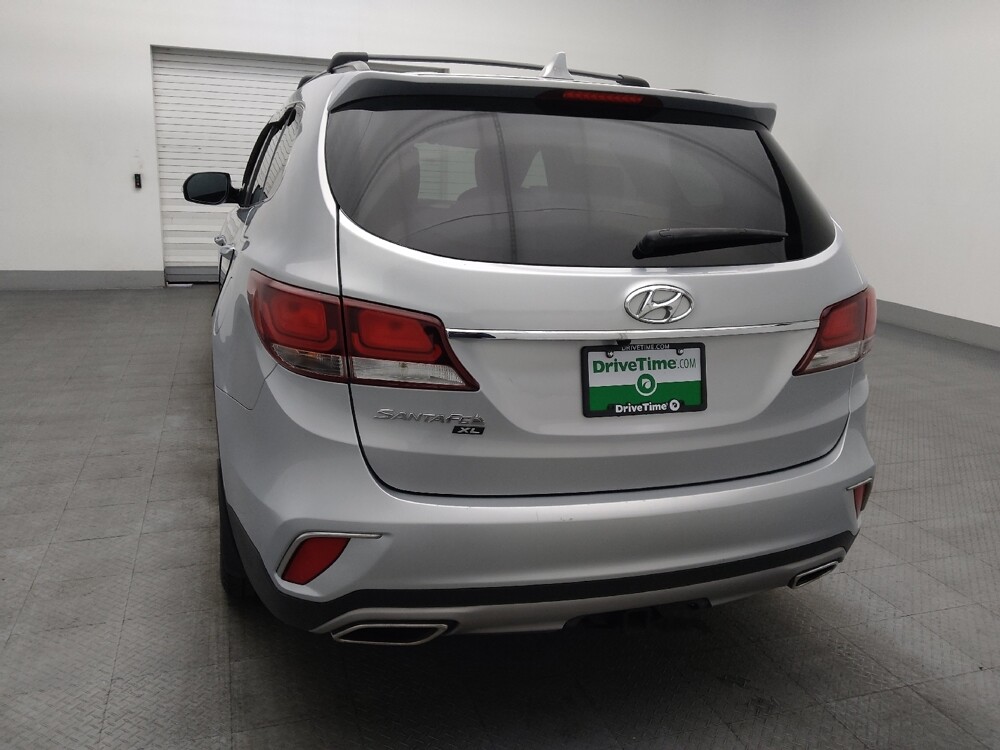 2019 Hyundai Santa Fe in Jacksonville, FL 32210 - 18105220 6