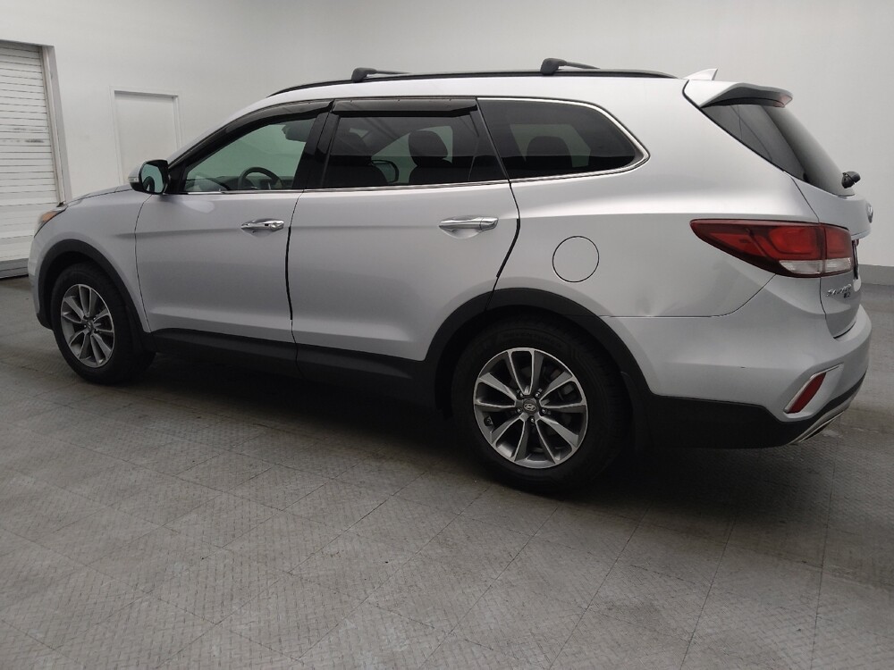 2019 Hyundai Santa Fe in Jacksonville, FL 32210 - 18105220 3