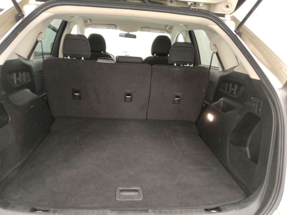 2018 Ford Edge in St. Louis, MO 63125 - 18105225 29