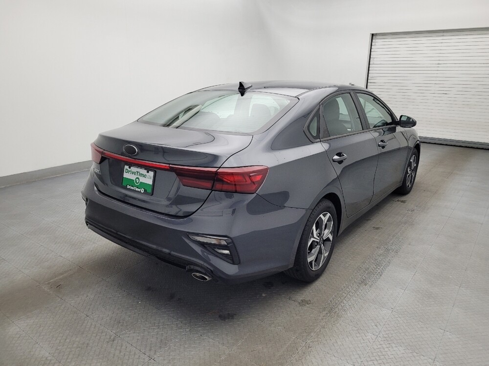 2019 Kia Forte in Raleigh, NC 27604 - 18105240 9