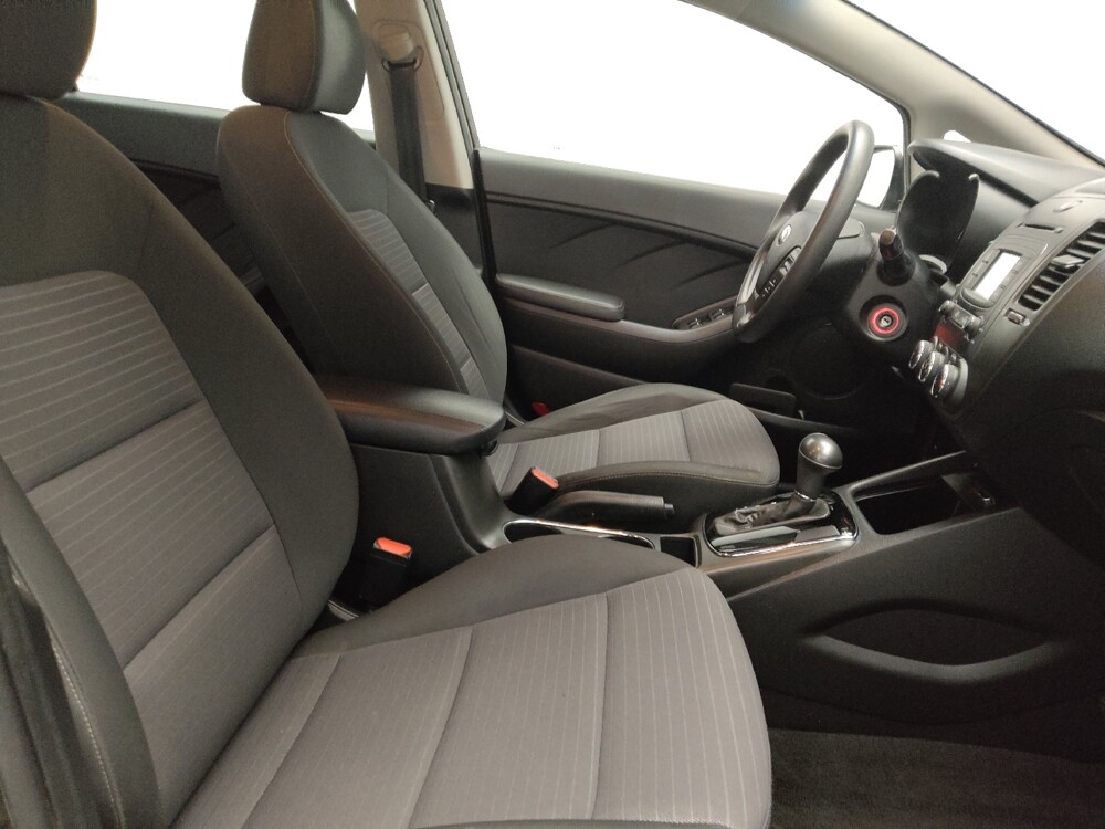 2017 Kia Forte in Lewisville, TX 75067 - 18105244 21