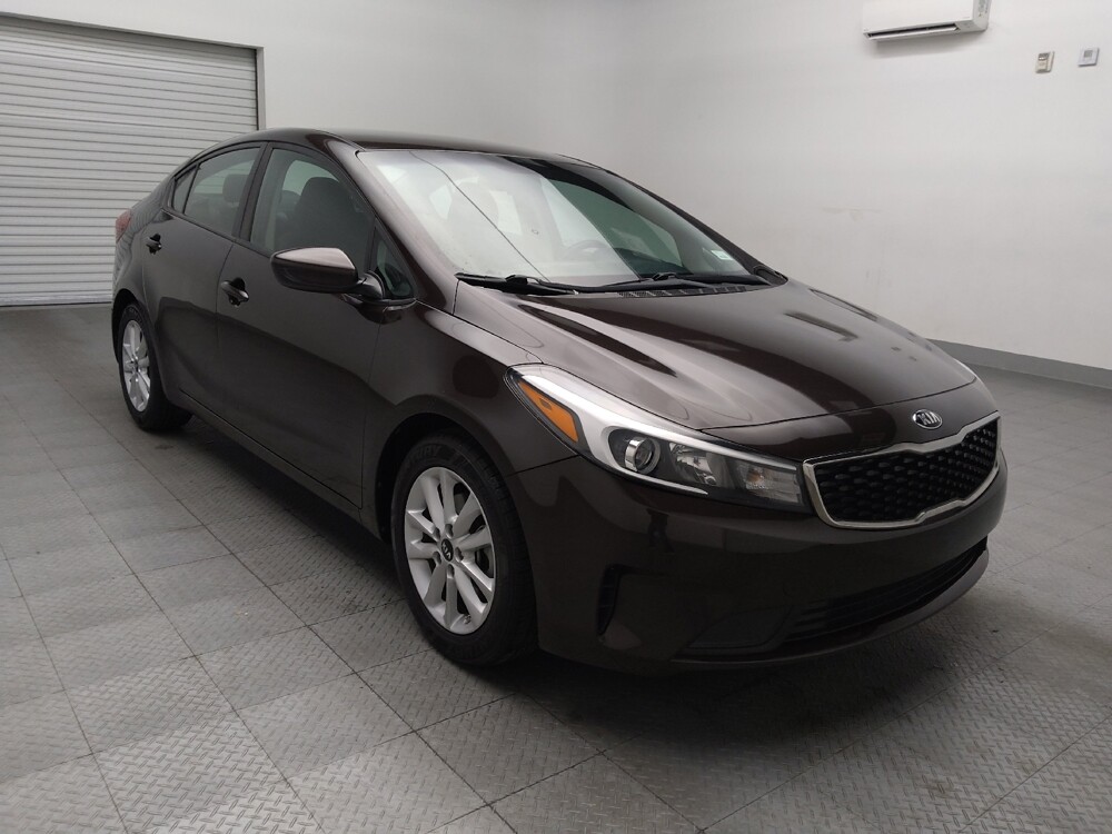 2017 Kia Forte in Lewisville, TX 75067 - 18105244 13