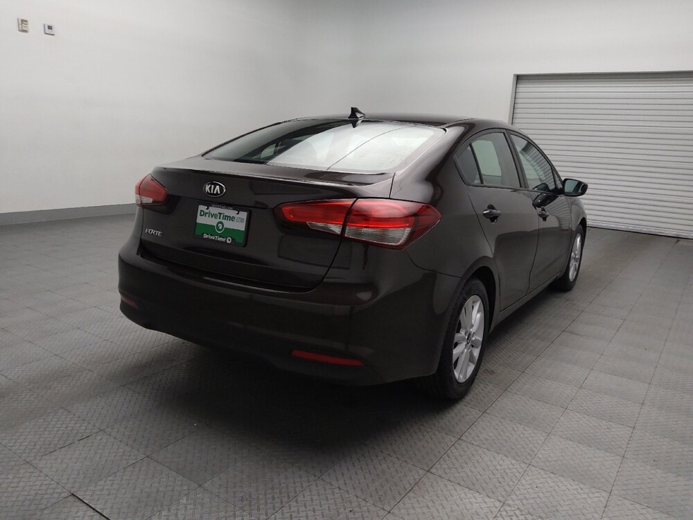 2017 Kia Forte in Lewisville, TX 75067 - 18105244 9