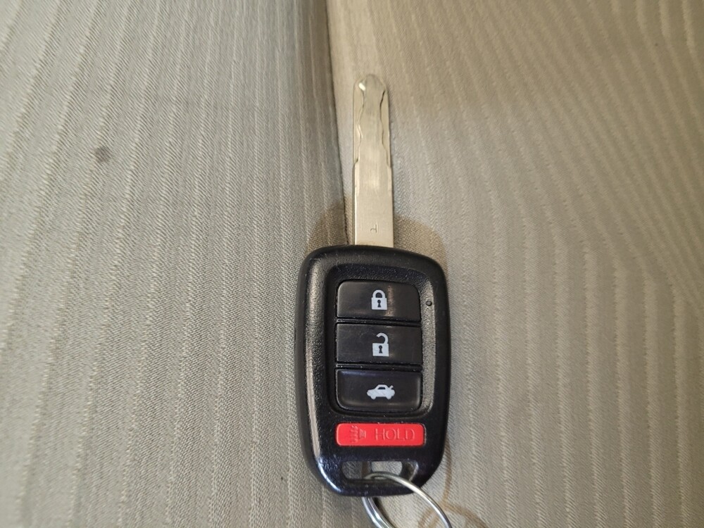 2016 Honda Accord in Toledo, OH 43617 - 18105249 33