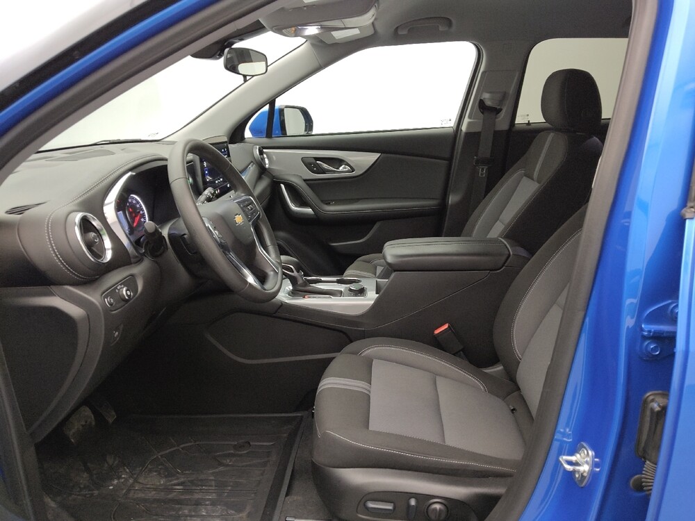 2024 Chevrolet Blazer in Independence, MO 64055 - 18105254 17