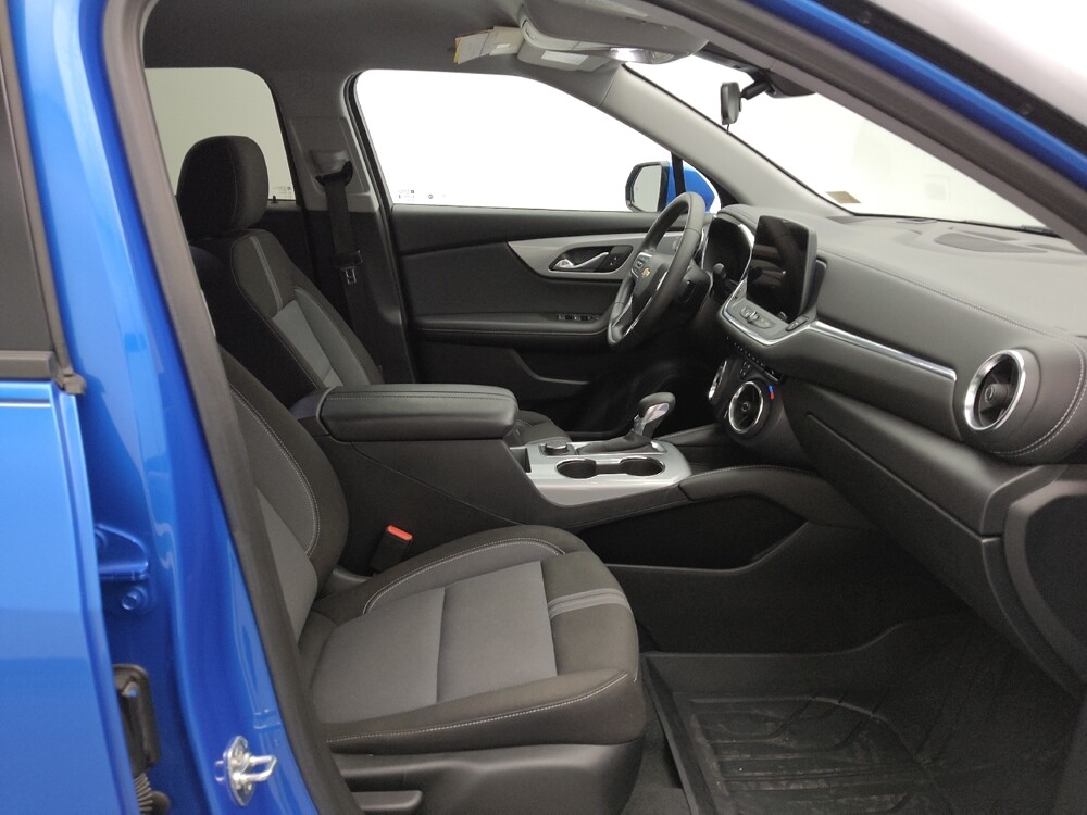 2024 Chevrolet Blazer in Independence, MO 64055 - 18105254 21