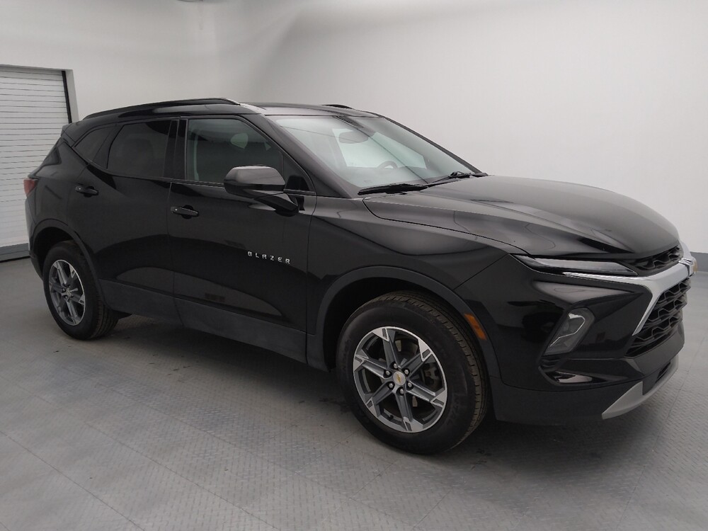 2024 Chevrolet Blazer in Independence, MO 64055 - 18105255 11