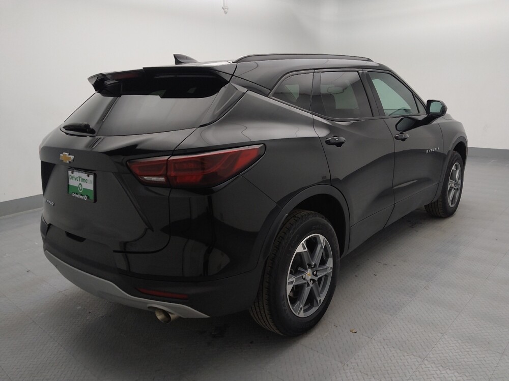 2024 Chevrolet Blazer in Independence, MO 64055 - 18105255 9