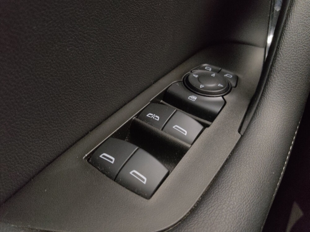 2024 Chevrolet Blazer in Gladstone, MO 64118 - 18105256 27