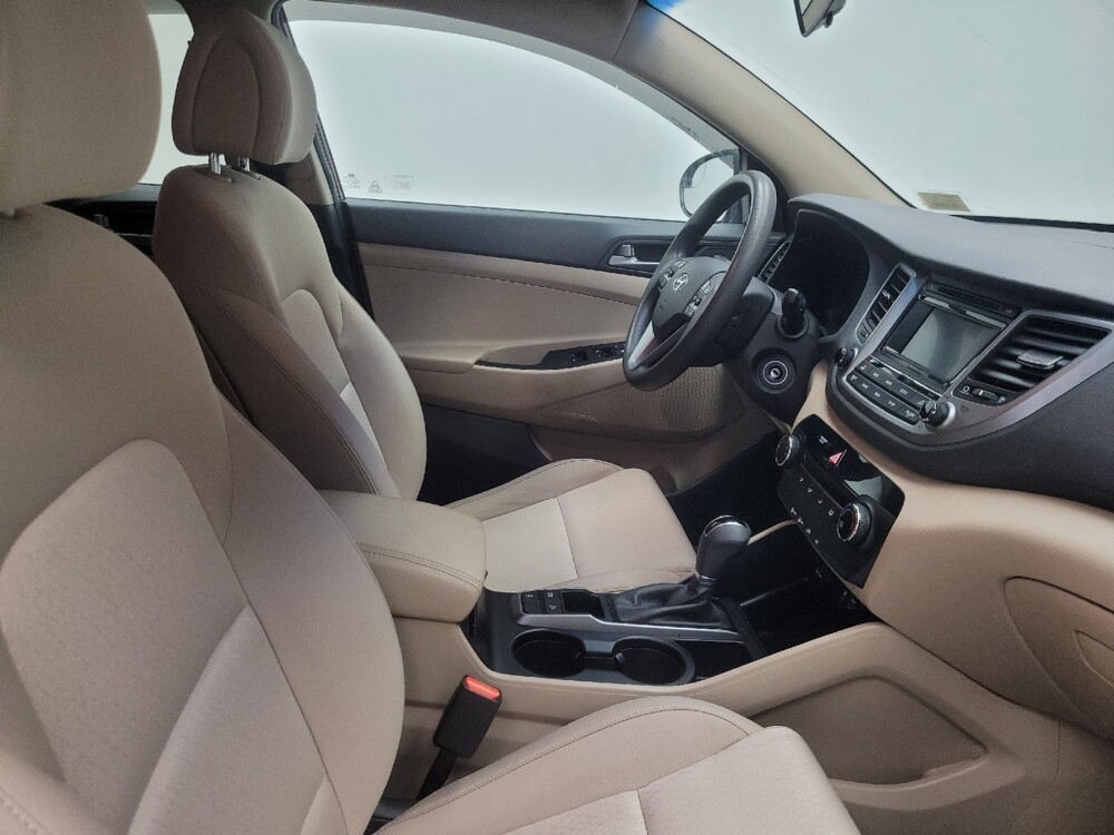 2017 Hyundai Tucson in Indianapolis, IN 46222 - 18105257 21