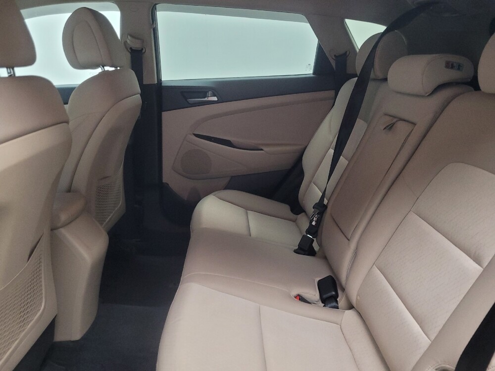 2017 Hyundai Tucson in Indianapolis, IN 46222 - 18105257 19