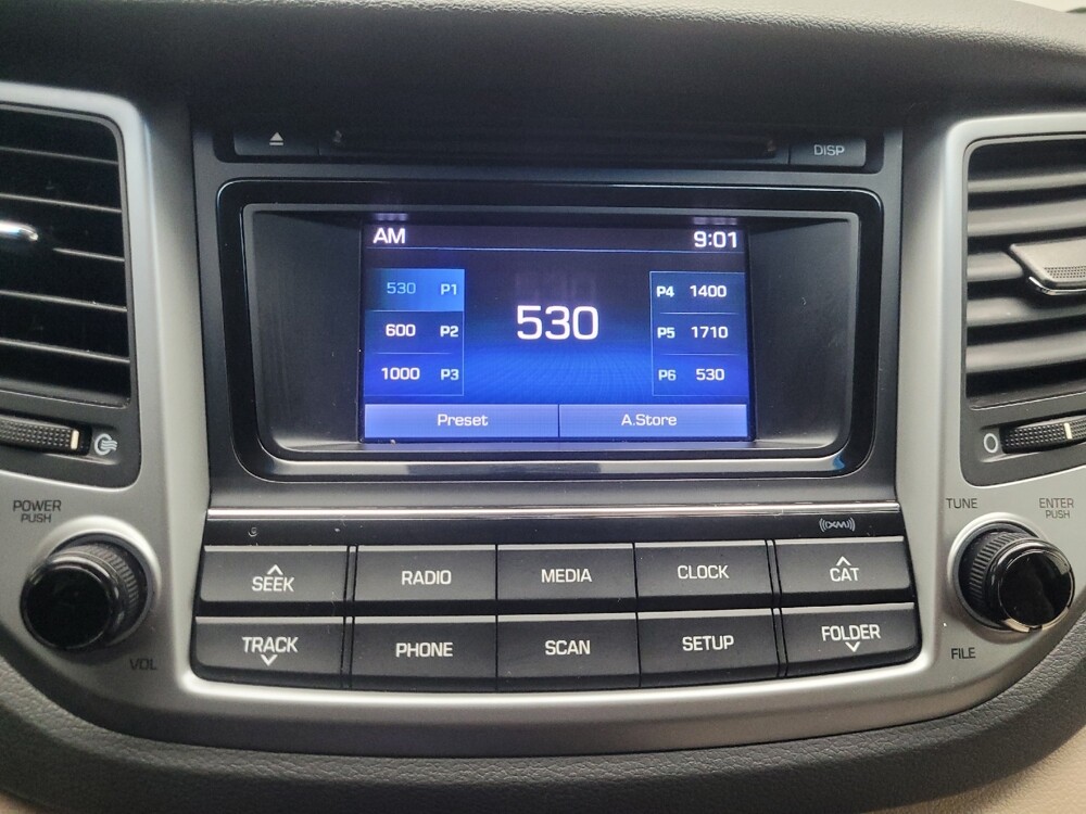 2017 Hyundai Tucson in Indianapolis, IN 46222 - 18105257 25