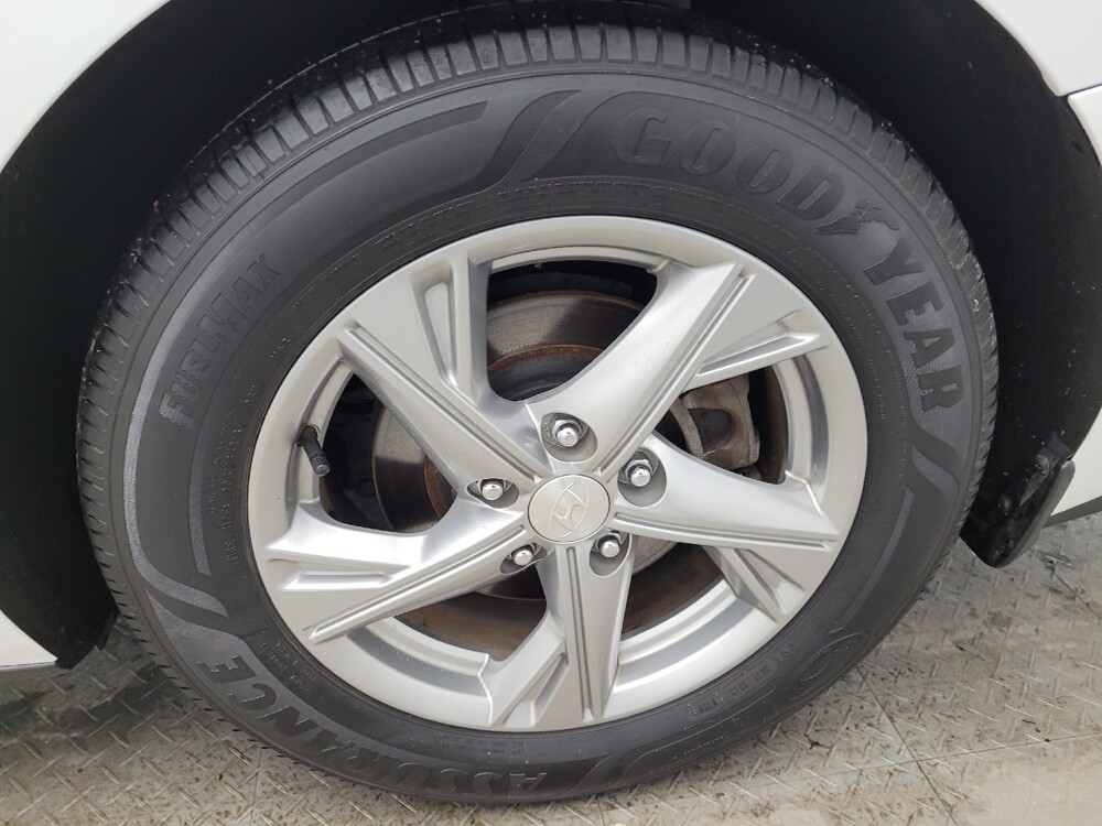 2020 Hyundai Sonata in Columbus, OH 43228 - 18105261 31