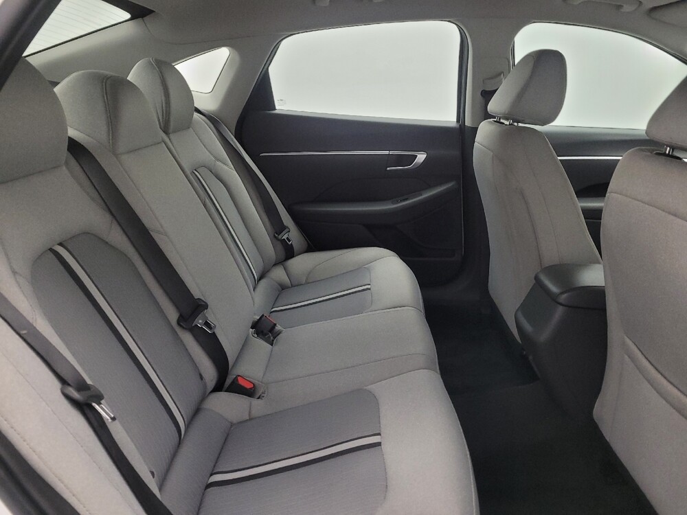 2020 Hyundai Sonata in Columbus, OH 43228 - 18105261 19