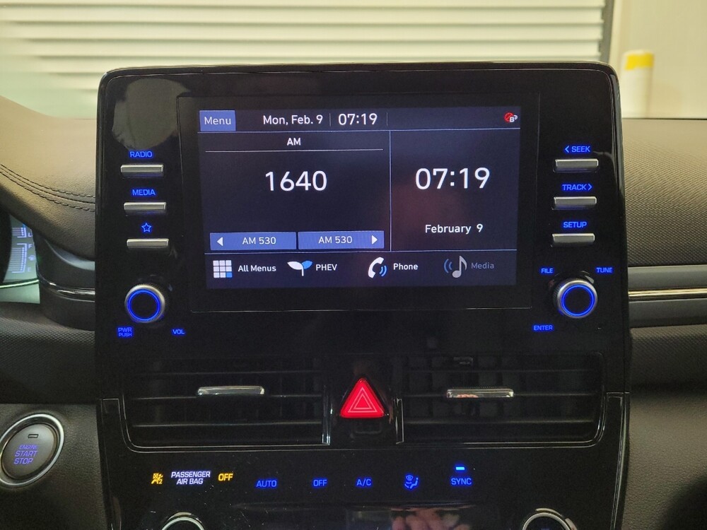 2021 Hyundai Ioniq in Columbus, OH 43228 - 18105262 25