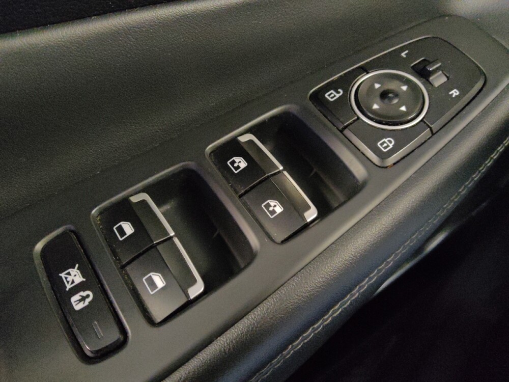 2019 Hyundai Santa Fe in Albuquerque, NM 87113 - 18105267 27