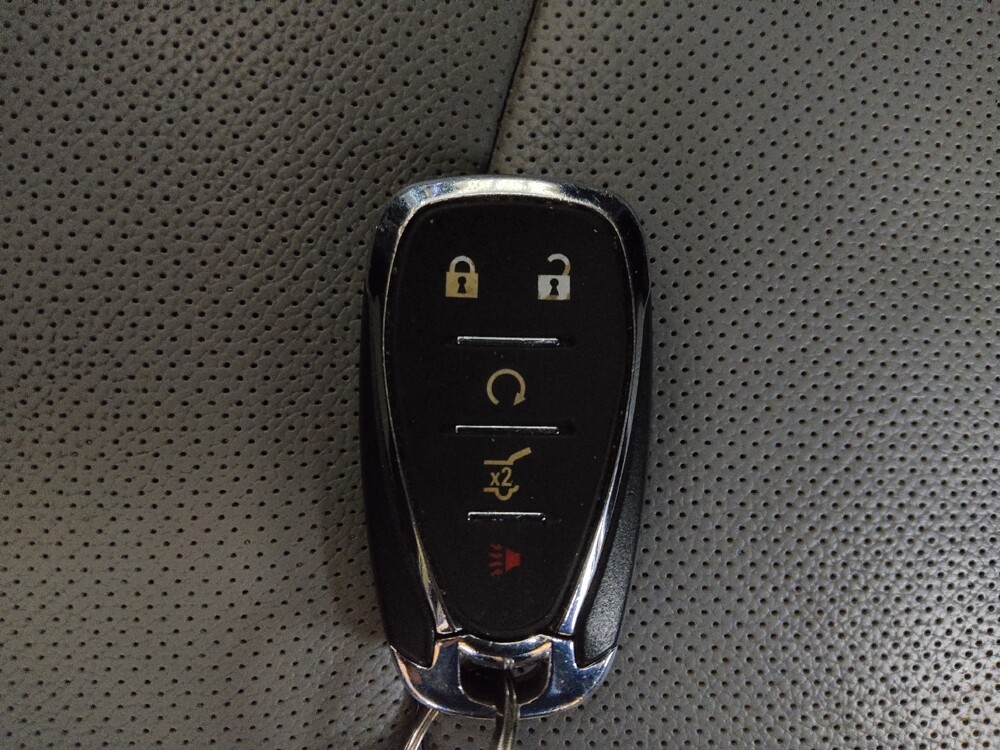 2020 Chevrolet Equinox in Morrow, GA 30260 - 18105272 32