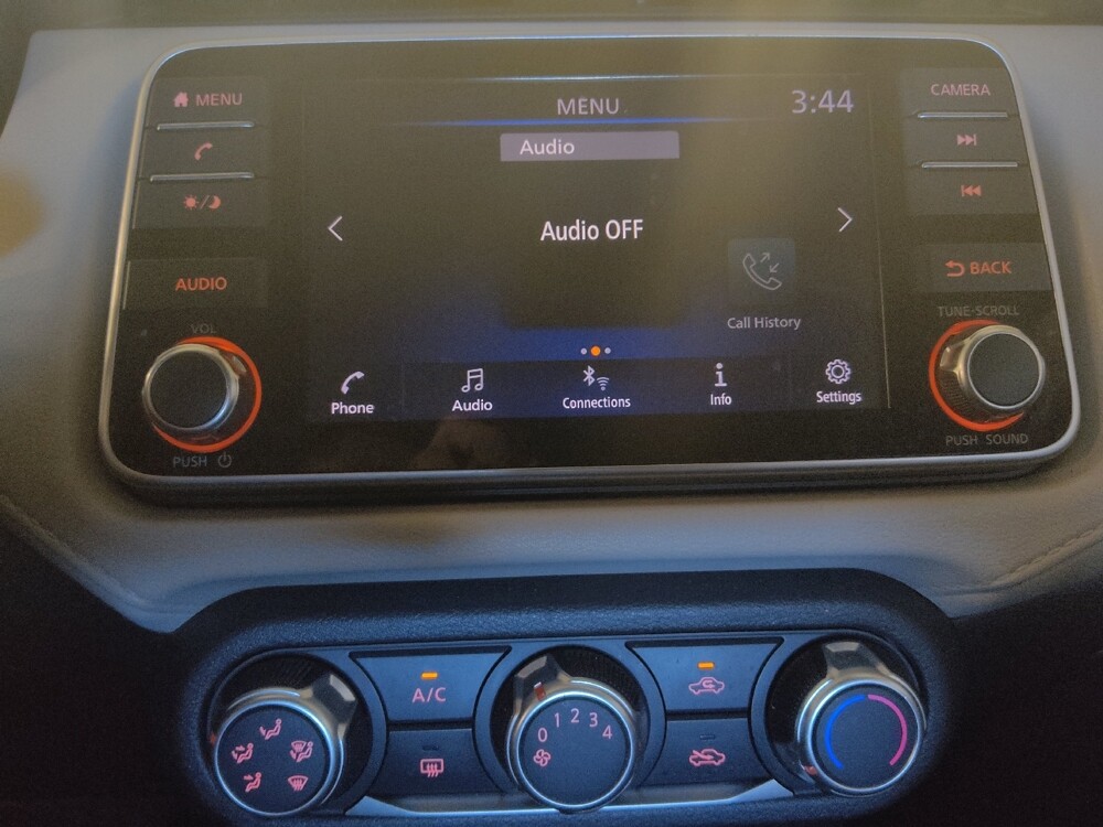 2021 Nissan Versa in Morrow, GA 30260 - 18105273 25