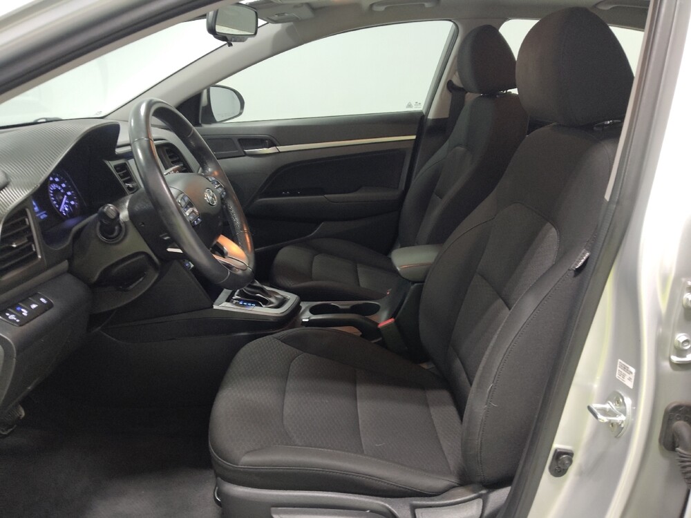 2020 Hyundai Elantra in Columbus, OH 43231 - 18105278 17